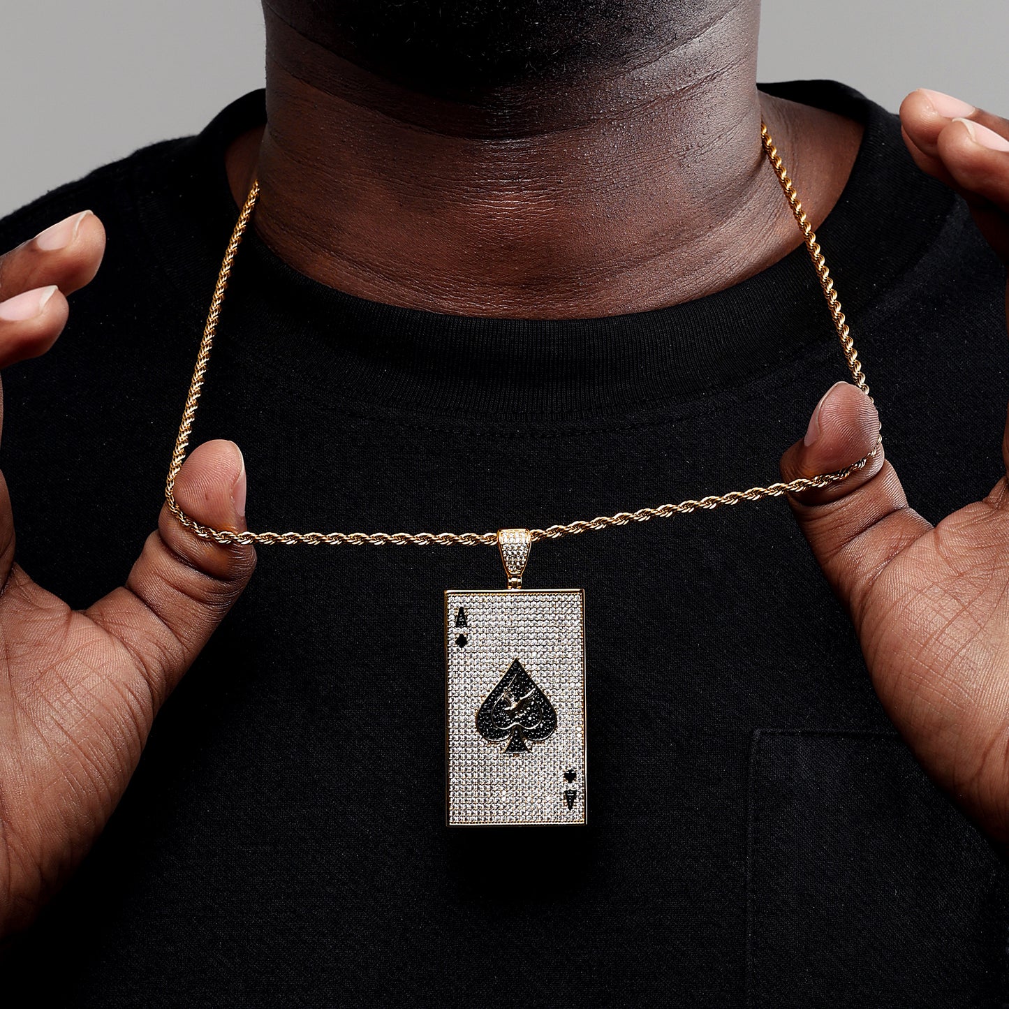 冰晶黑桃 A 扑克牌吊坠