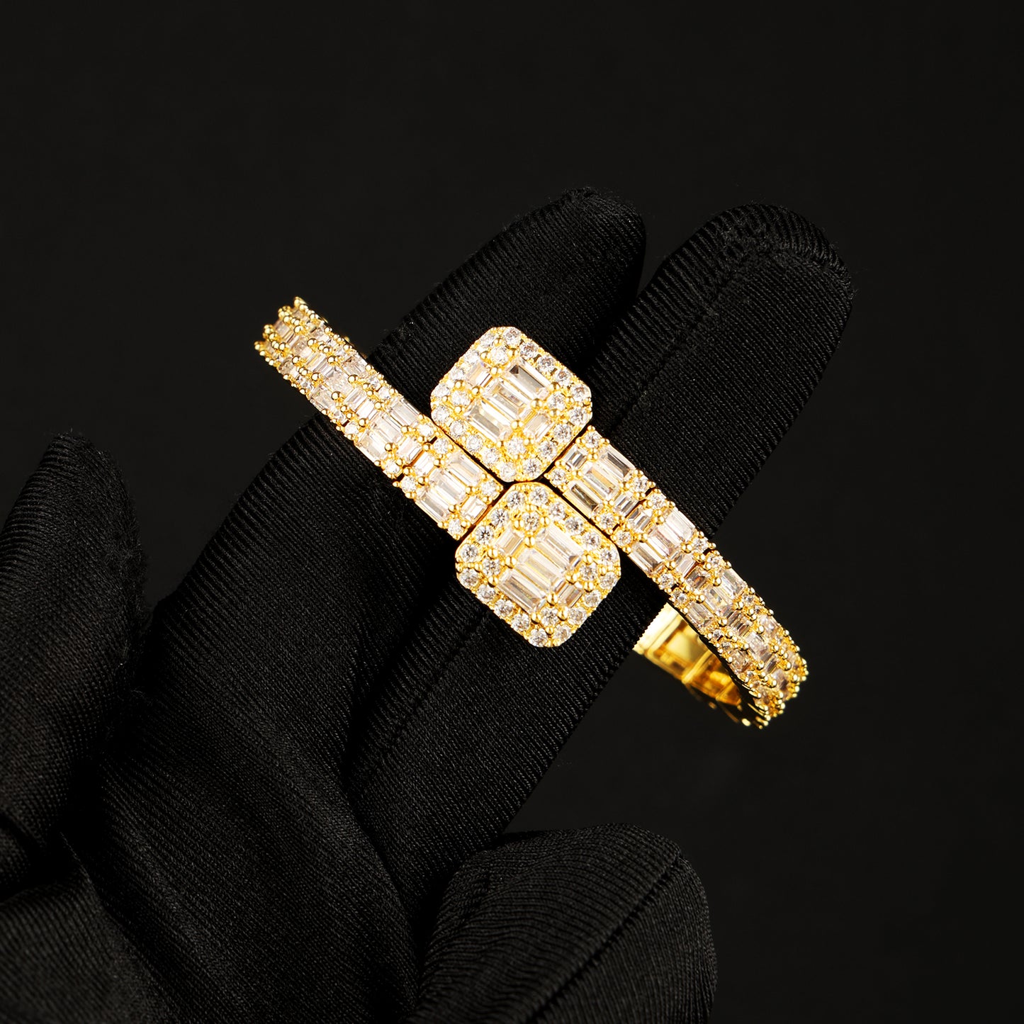 Baguette Bangle Bracelet 18K Gold