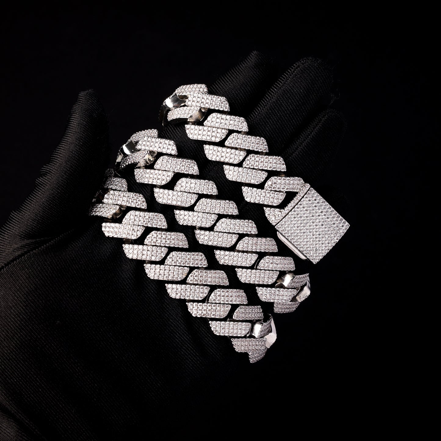 20MM Prong Cuban Link Chain White Gold