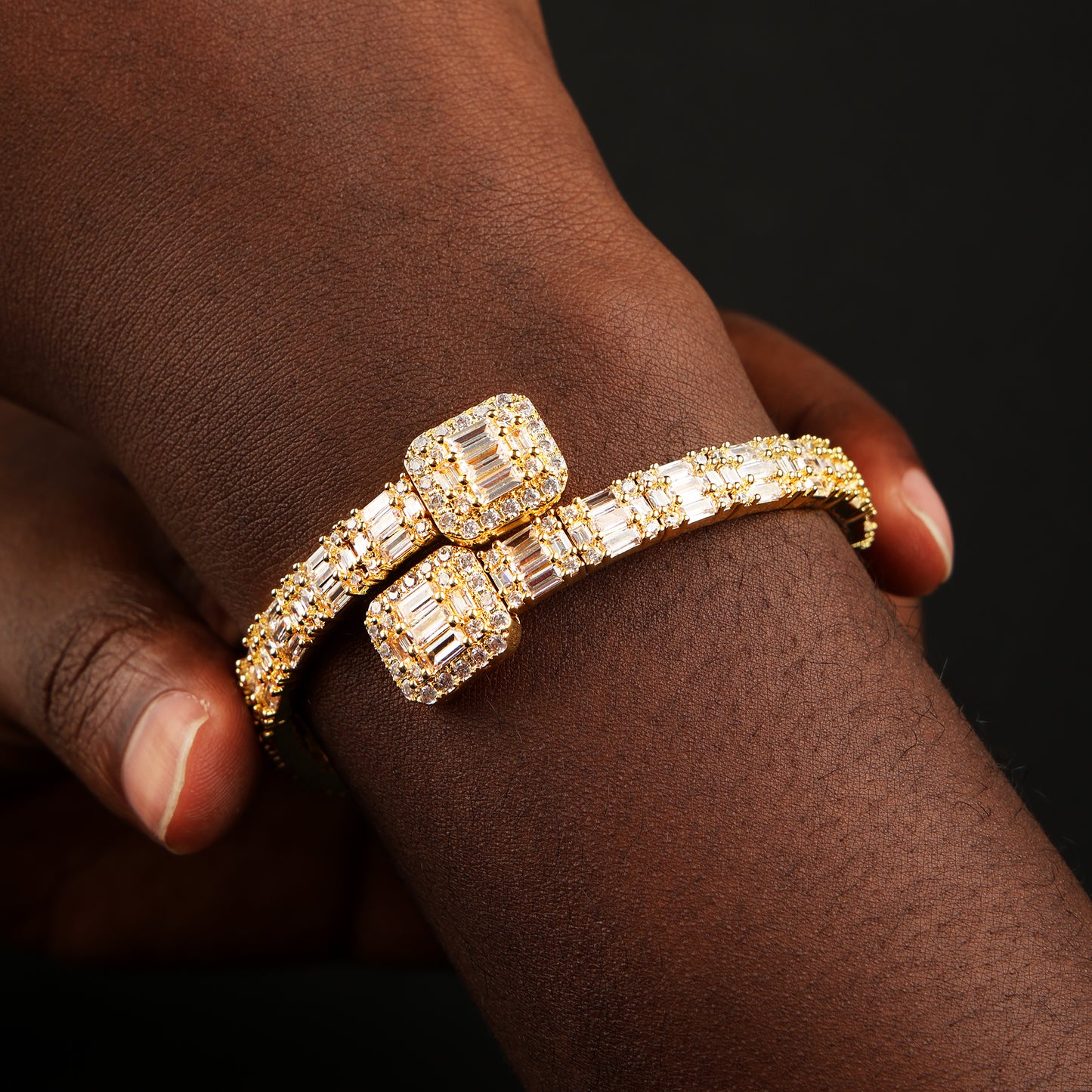 Baguette Bangle Bracelet 18K Gold