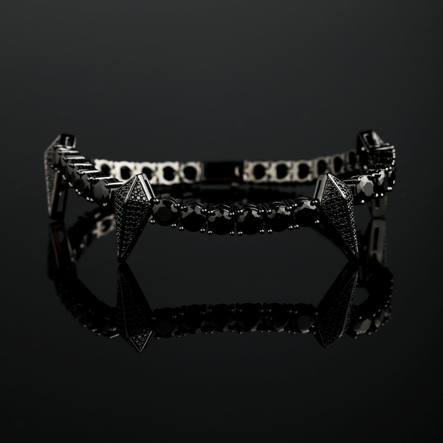 5mm Fight Tooth and Claw Tennis Bracelet Black Gold