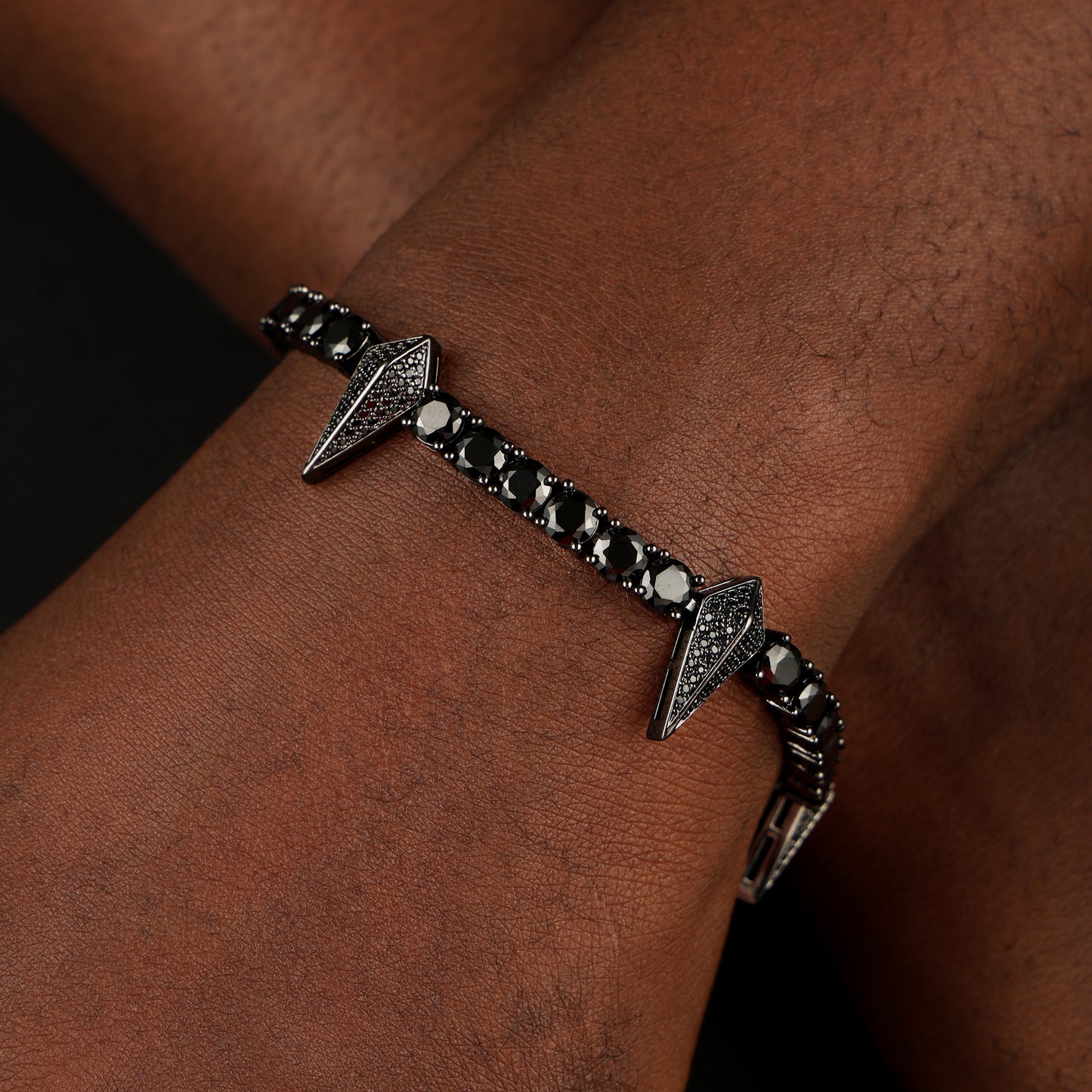 5mm Fight Tooth and Claw Tennis Bracelet Black Gold