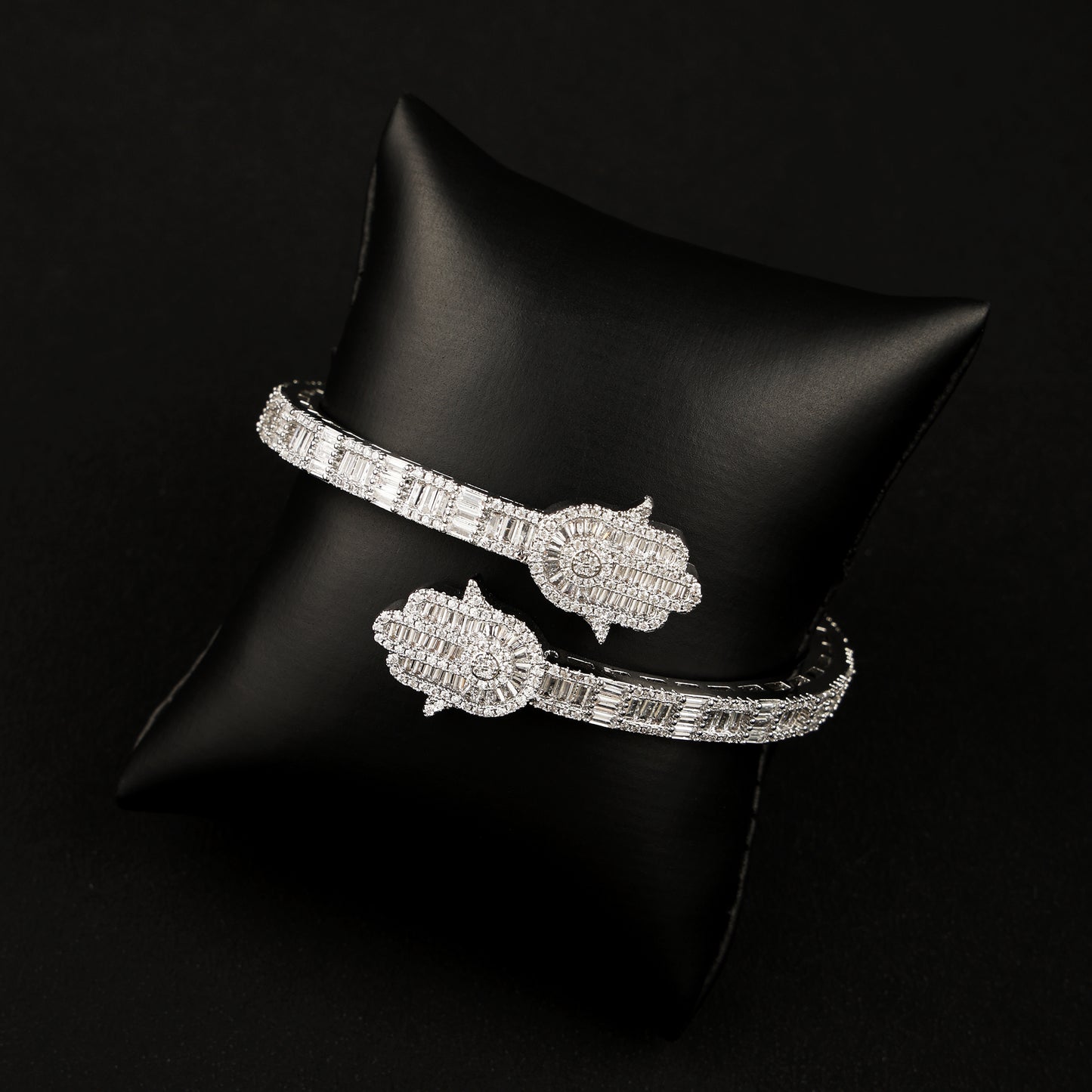 Hamsa Hand Bauguette Bracelet White Gold