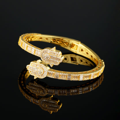 Hamsa Hand Bauguette 手链 18K 金