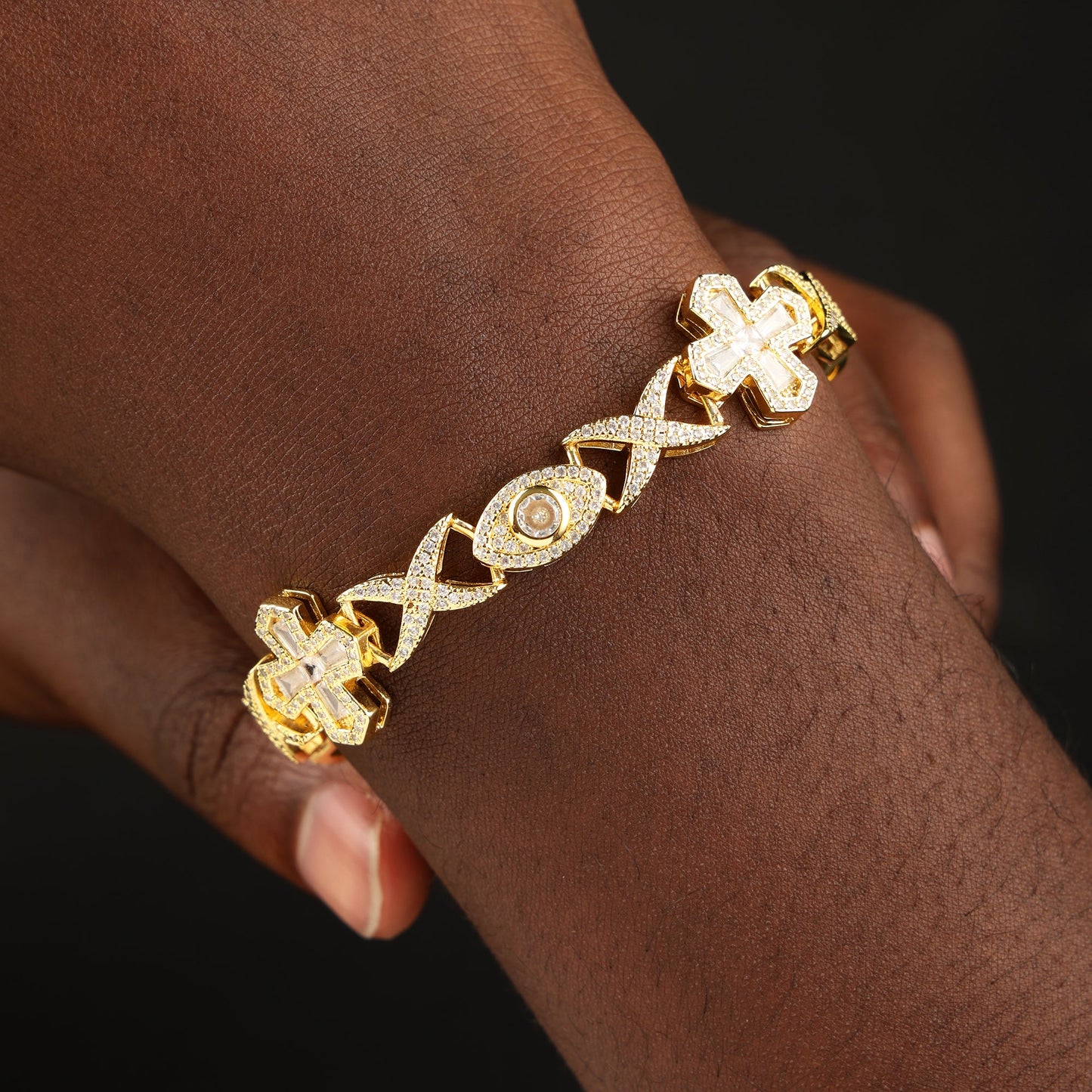 16MM Devil Eye and Cross Bracelet 18K Gold
