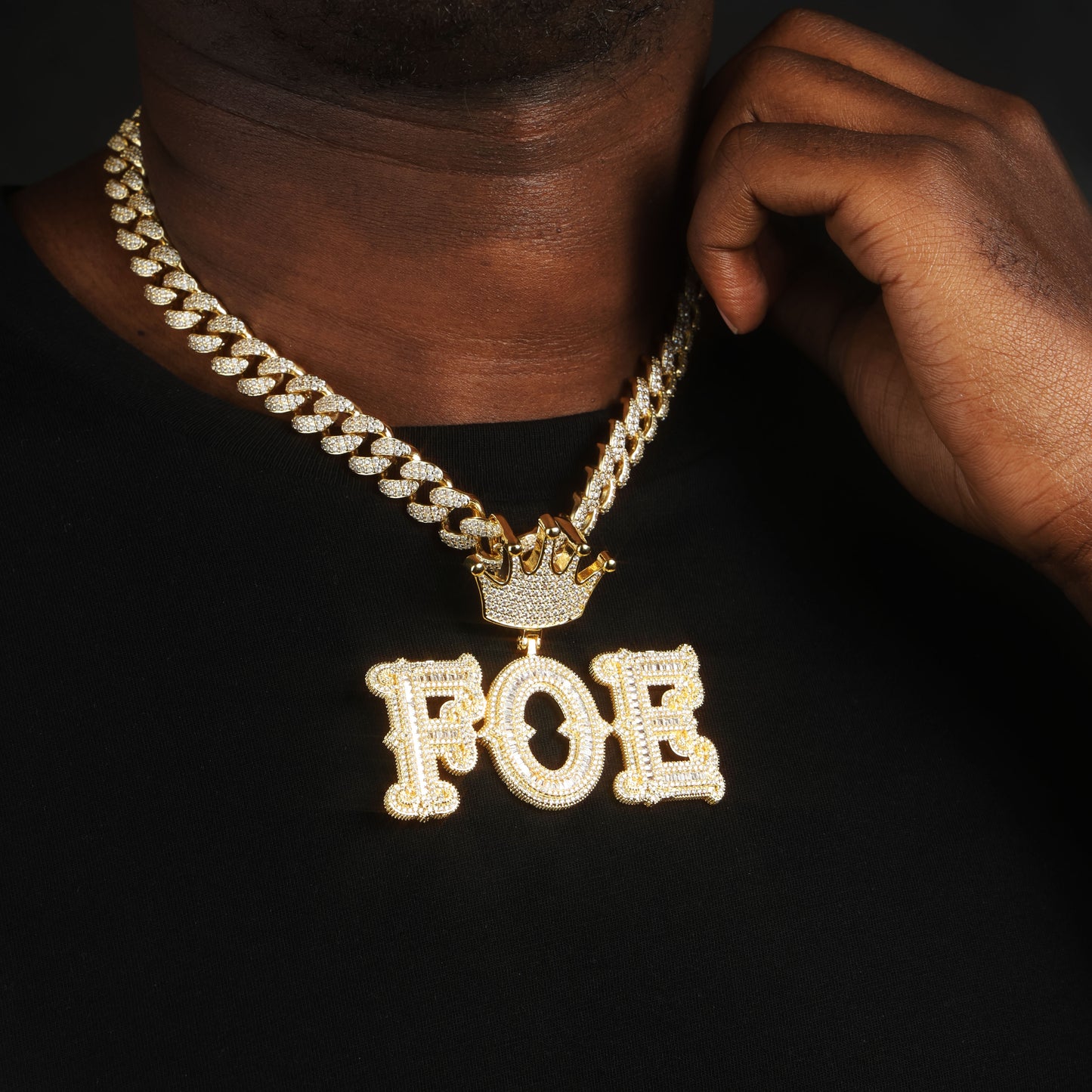 Custom Baguette Letters Pendant 18K Gold